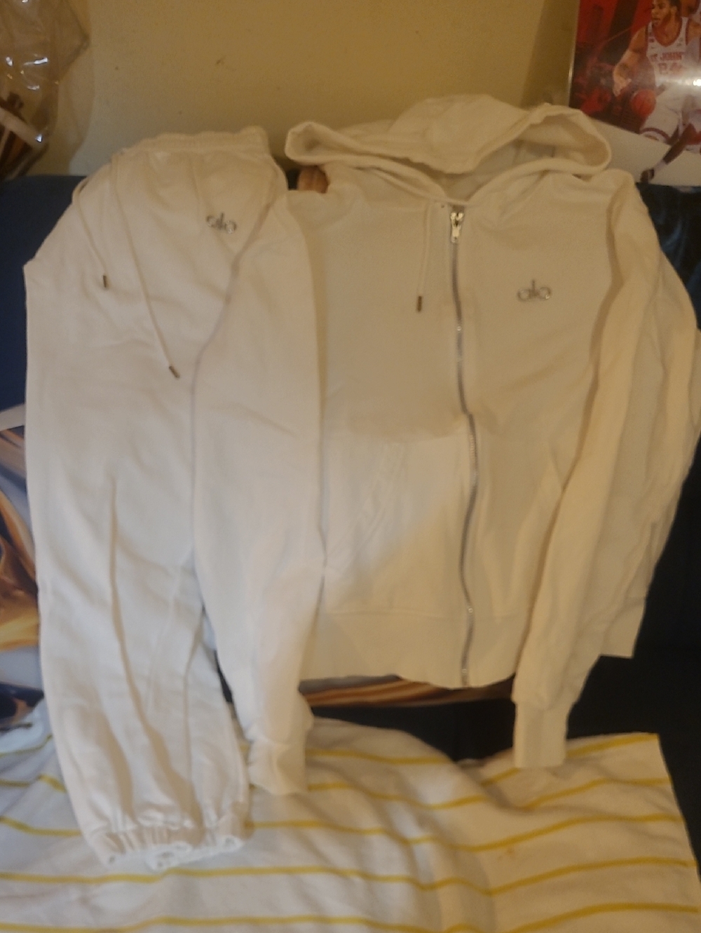 ALO Yoga White Zip Hoodie & Joggers Set